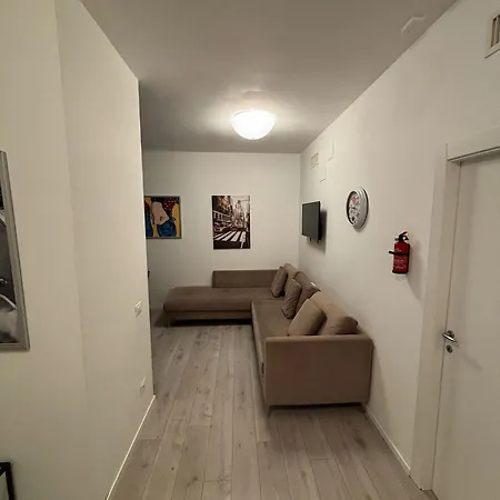 Apartment-c By Homes In Ancona